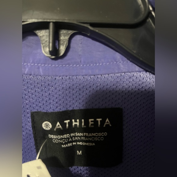 Athleta Arrival Jacket Purple Medium NWT - Picture 4 of 4
